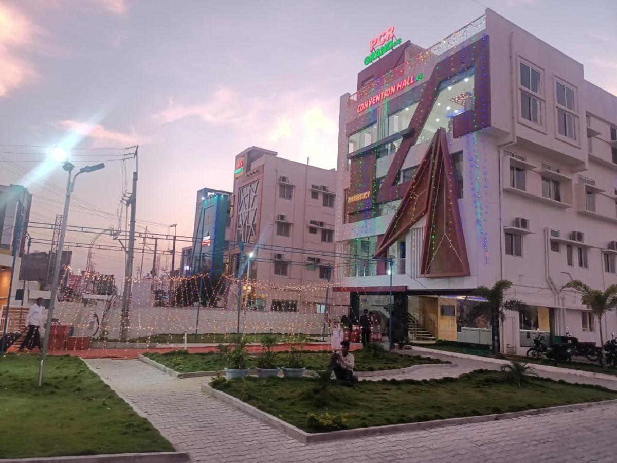 Pcr Grand Residency Rayachoty Exterior foto